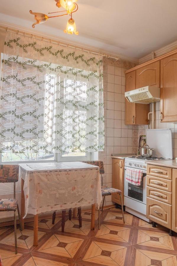 Квартира По Адресу Приозерная 8 Б Оболонь Kiev Exterior foto